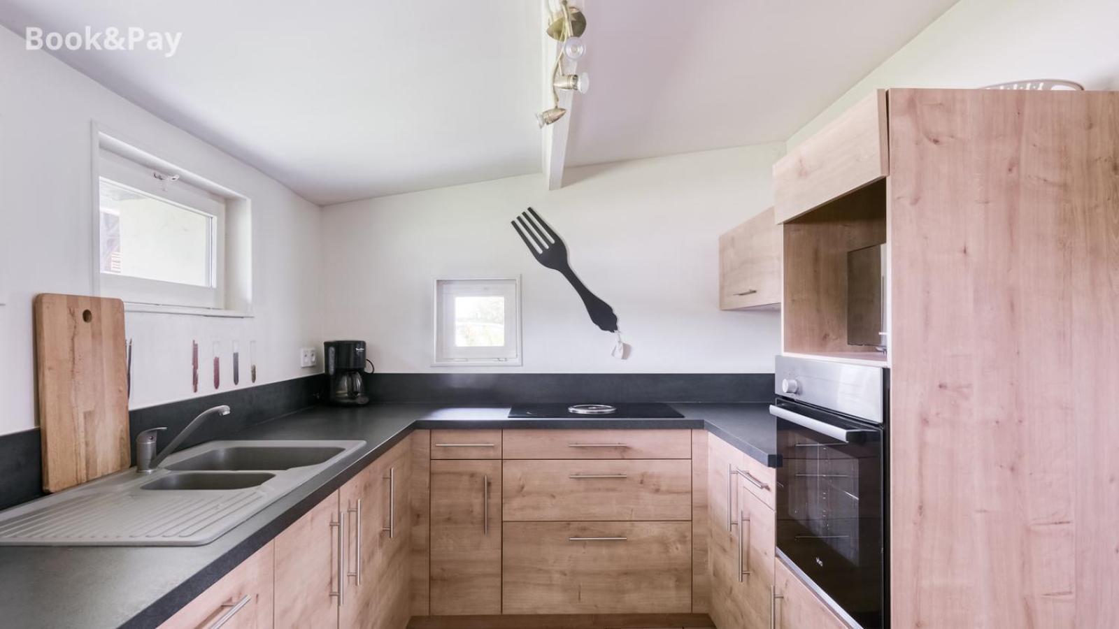 Camping De La Seine Jumièges Екстериор снимка
